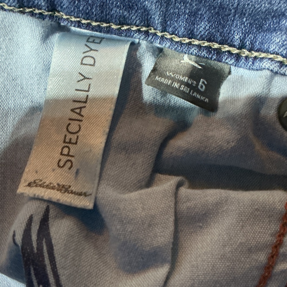 Eddie Bauer Boyfriend Slim Women’s Distressed Jeans Sz 6 - Picture 6 of 7